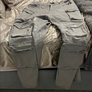 Woman Gray Cargo Pants